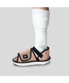 Flamingo OC2468 Rocker Bottom Cast Shoe, Size: Small