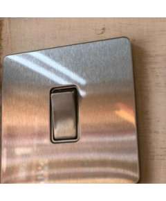 Carl and Gilberts VIP Silver 1 Gang 2 Way Switch