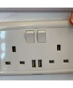 Carl and Gilberts Twin Socket Outlet with USB