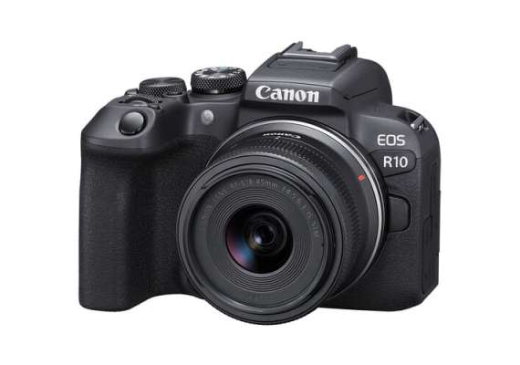 Canon EOS R10 Mirrorless Camera with 18-45mm Lens