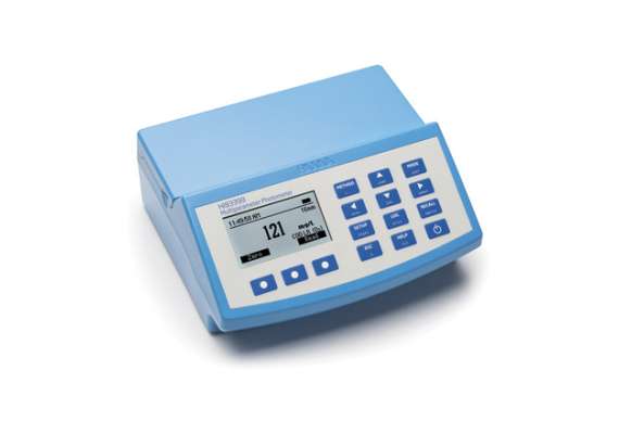 Hanna HI83399 Multiparameter Photometer