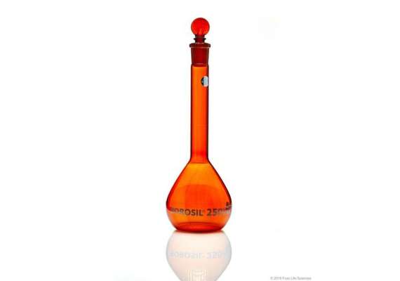 Borosil Amber 250ml Glass Volumetric Flask