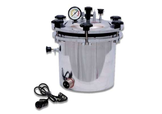 Generic 28Litre Electric Autoclave