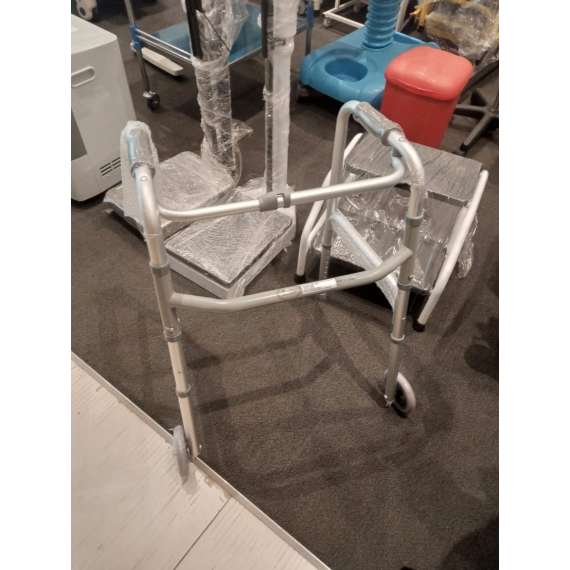 BetterMedical Walking Frame with Wheels, 2 image