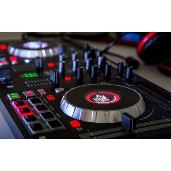 Numark Mixtrack Platinum DJ Controller, 5 image