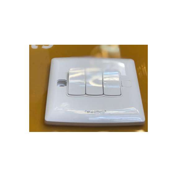 Carl and Gilberts Urban 3 Gang 2 Way Switch