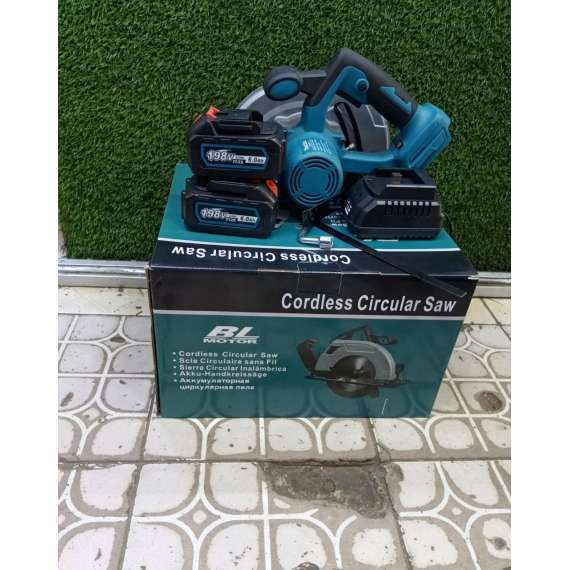 Makita Cordless circular saw