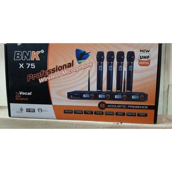 BNK X75 4 Channel Wireless Microphone