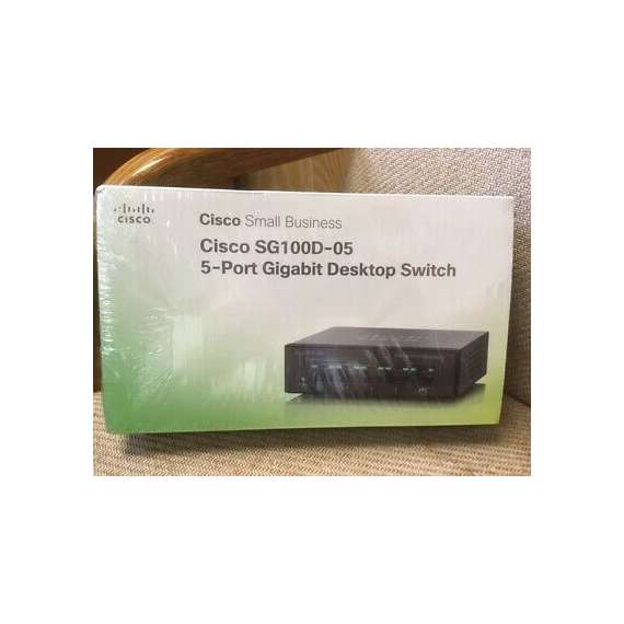 Cisco SG100D-05 5-Port Gigabit Desktop Switch, 2 image