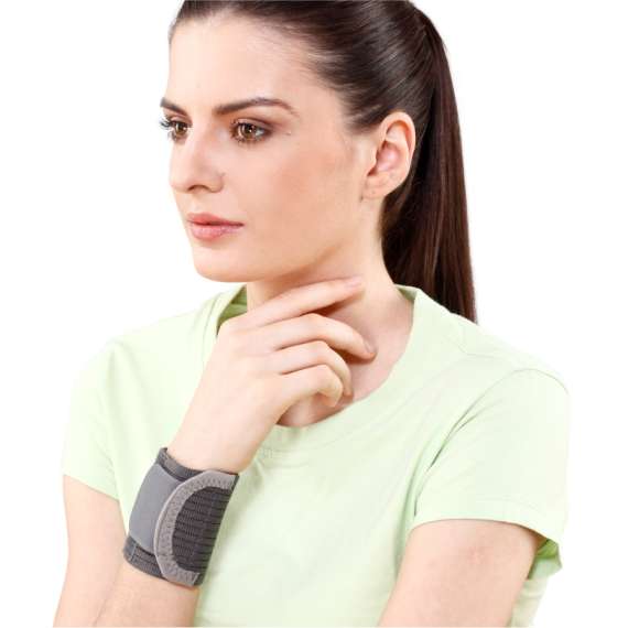 Tynor Wrist Brace with Double Lock, Size: Medium